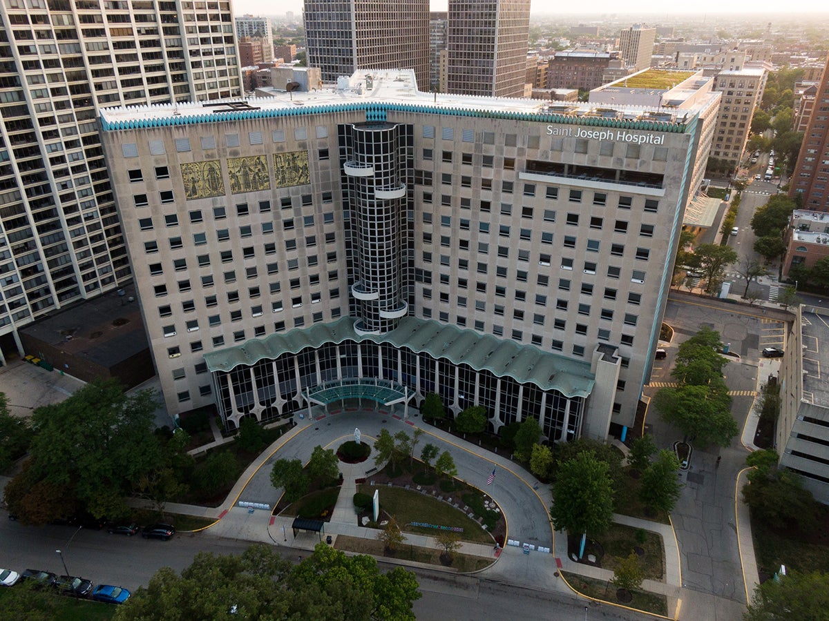 Ascension Saint Joseph awarded distinctions in breast and joint care