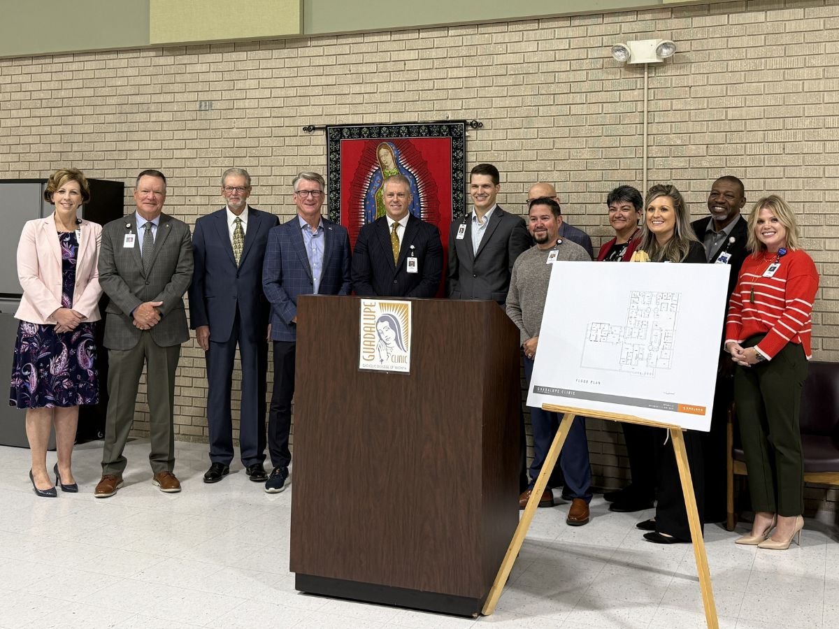 Via Christi Donates $100,000 to Guadalupe Clinic's “Campaign Care” Expansion