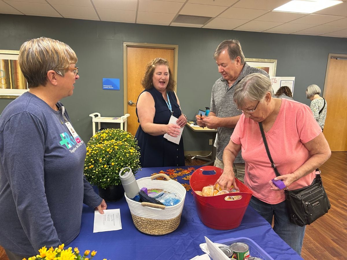 Ascension Elmbrook Addresses Social Isolation with ‘Social Meal for Seniors’