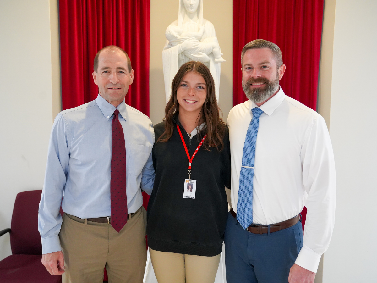 Discovering a Calling: How an Ascension St. Vincent Internship Kept A Mater Dei Senior Close to Home