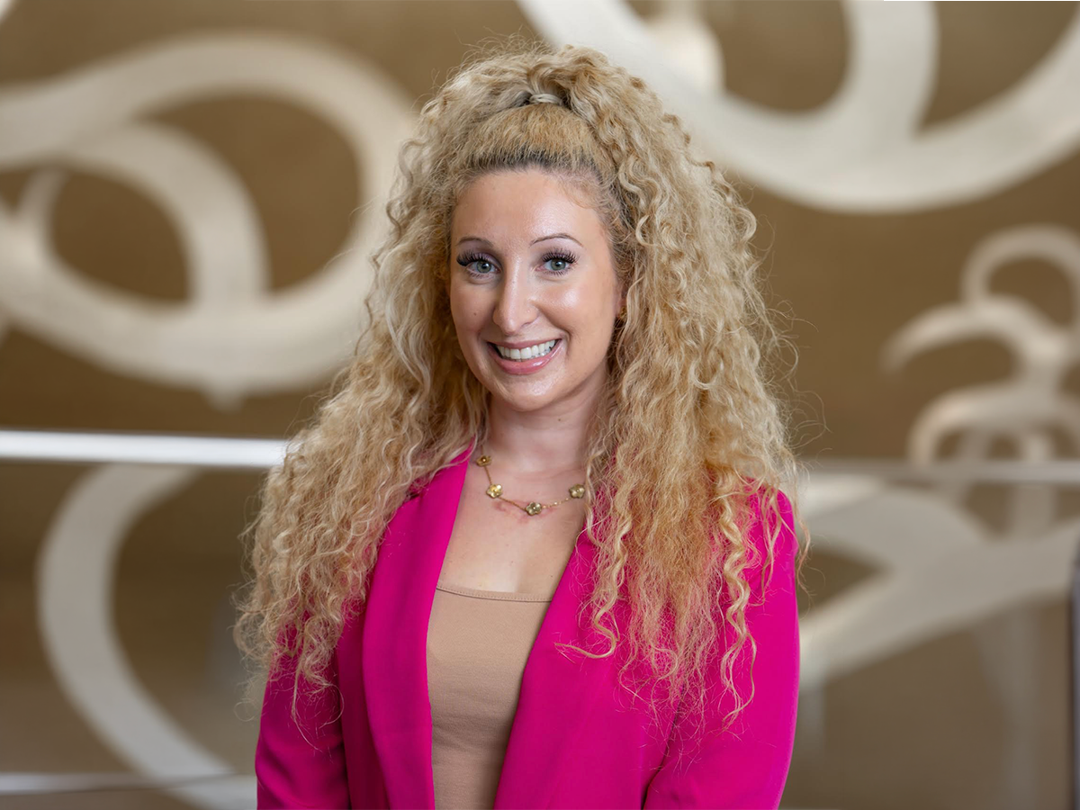 The Daily Record Honors Ascension Saint Agnes Social Worker as a “Health Care Hero” for Advancing Maternal Health